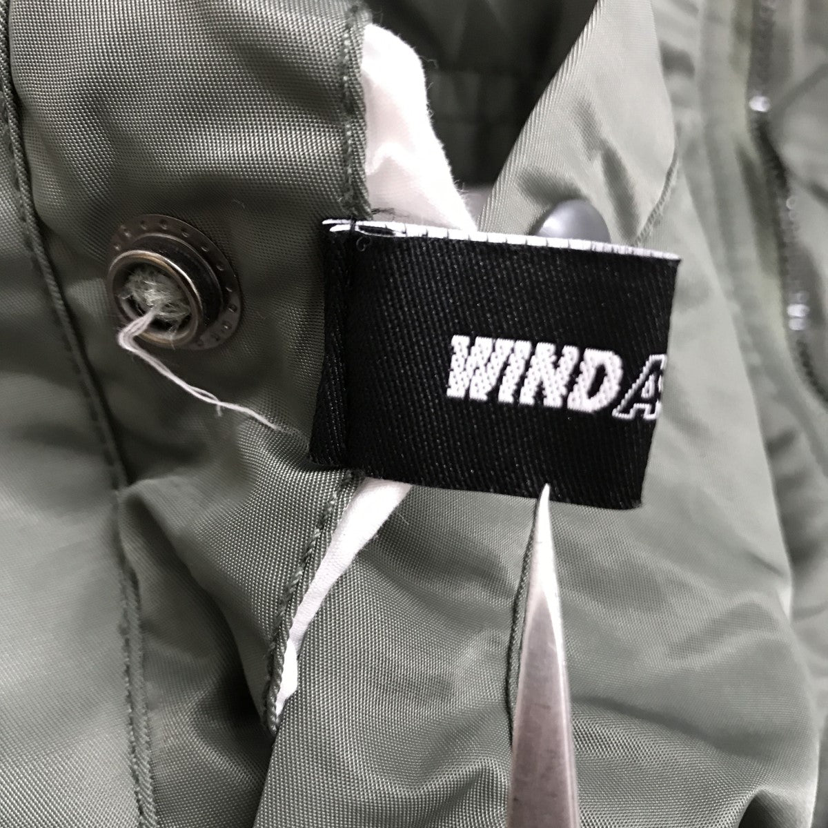 WIND AND SEA(ウィンダンシー) ロゴプリント リバーシブル MA-1ジャケット WDS-19A-JK-07 WDS-19A-JK-07  カーキ×オレンジ サイズ L｜【公式】カインドオルオンライン ブランド古着・中古通販【kindal】