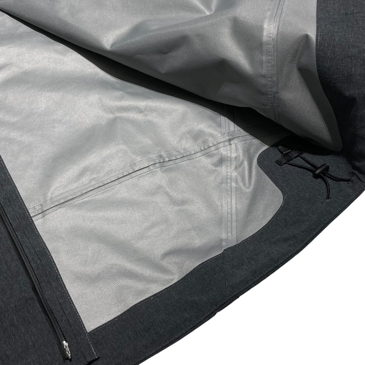 DESCENTE(デサント) GORE-TEX WATERPROOF SHELL JACKETナイロン
