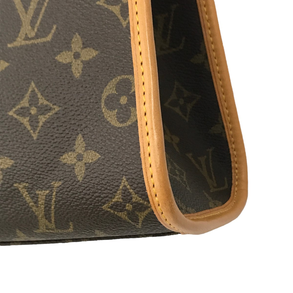 LOUIS VUITTON(ルイヴィトン) ビバリー モノグラム ハンドバッグ 2WAYバッグ M51121 M51121 SL1904 ブラウン｜【公式】カインドオルオンライン  ブランド古着・中古通販【kindal】