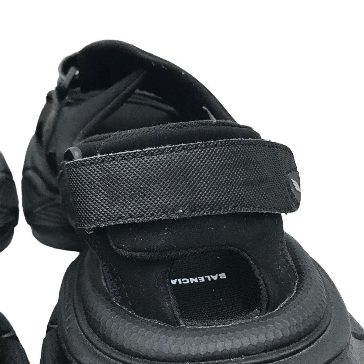 BALENCIAGA 3XL ストラップサンダル 786959 の古着・中古アイテム