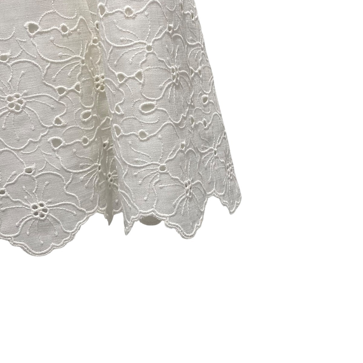 FOXEYフォクシーソフィーサーキュラーノースリーブ FOXEY(フォクシー) Linen Bouquetノースリーブブラウス44427
