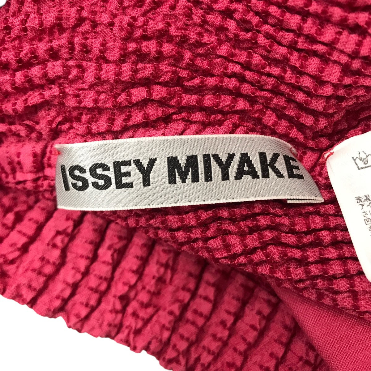 ISSEY MIYAKE シャーリングノースリーブブラウスIM23FJ028 古着・中古-3枚目のアイテム画像