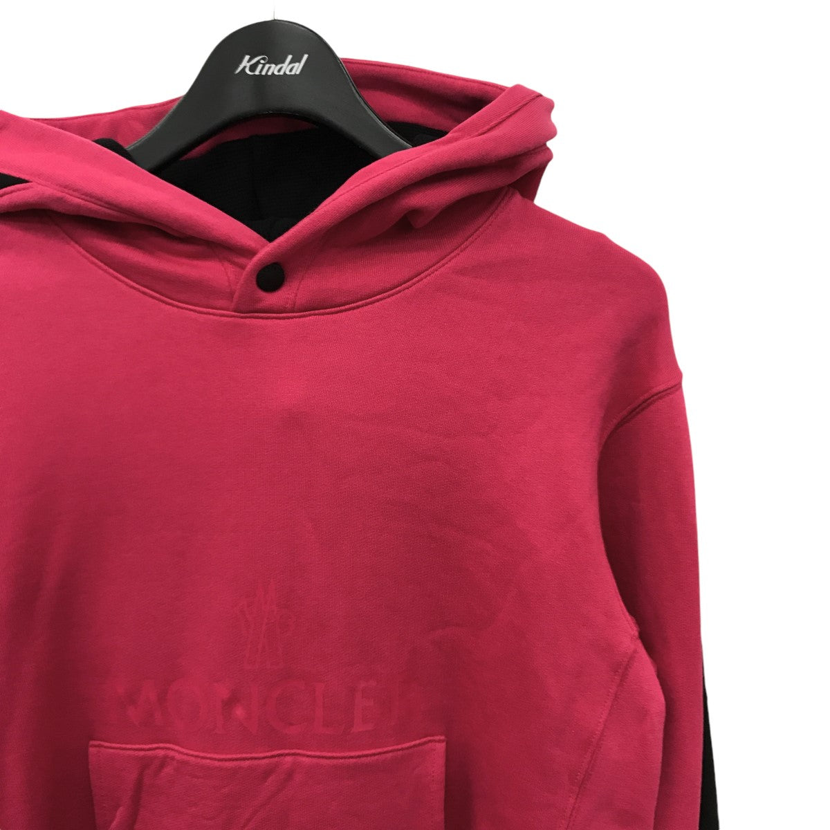 MONCLER(モンクレール) ロゴプリントパーカー G20938G00007