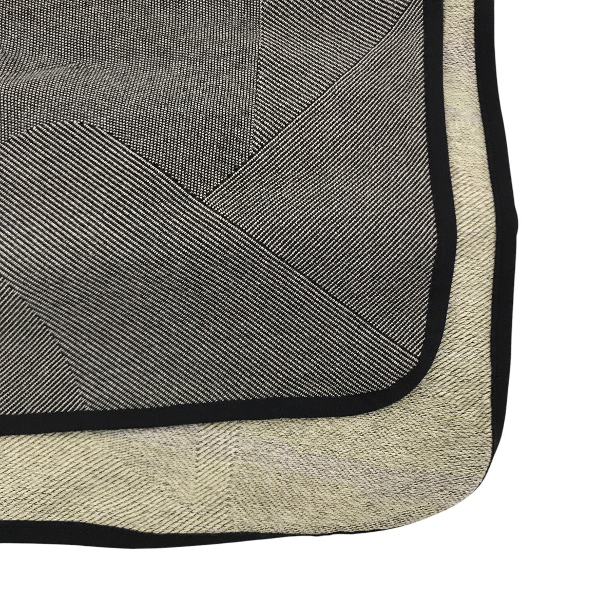 byborre バイボレ　マフラー　黒 byborre バイボレ マフラー 黒 BYBORRE バイボレ マフラー 黒グレー