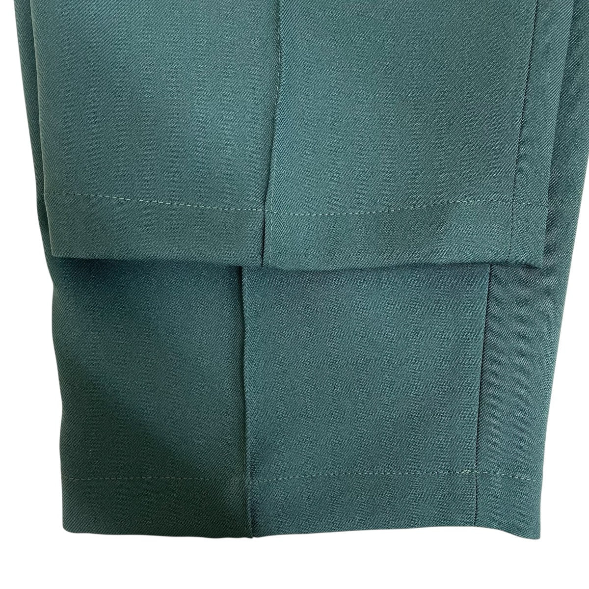 く*ま様 [JIL SANDER] スラックス　トラウザー　深緑　サイズ48 JIL SANDER ダークグリーン スラックス夏物 - メルカリ