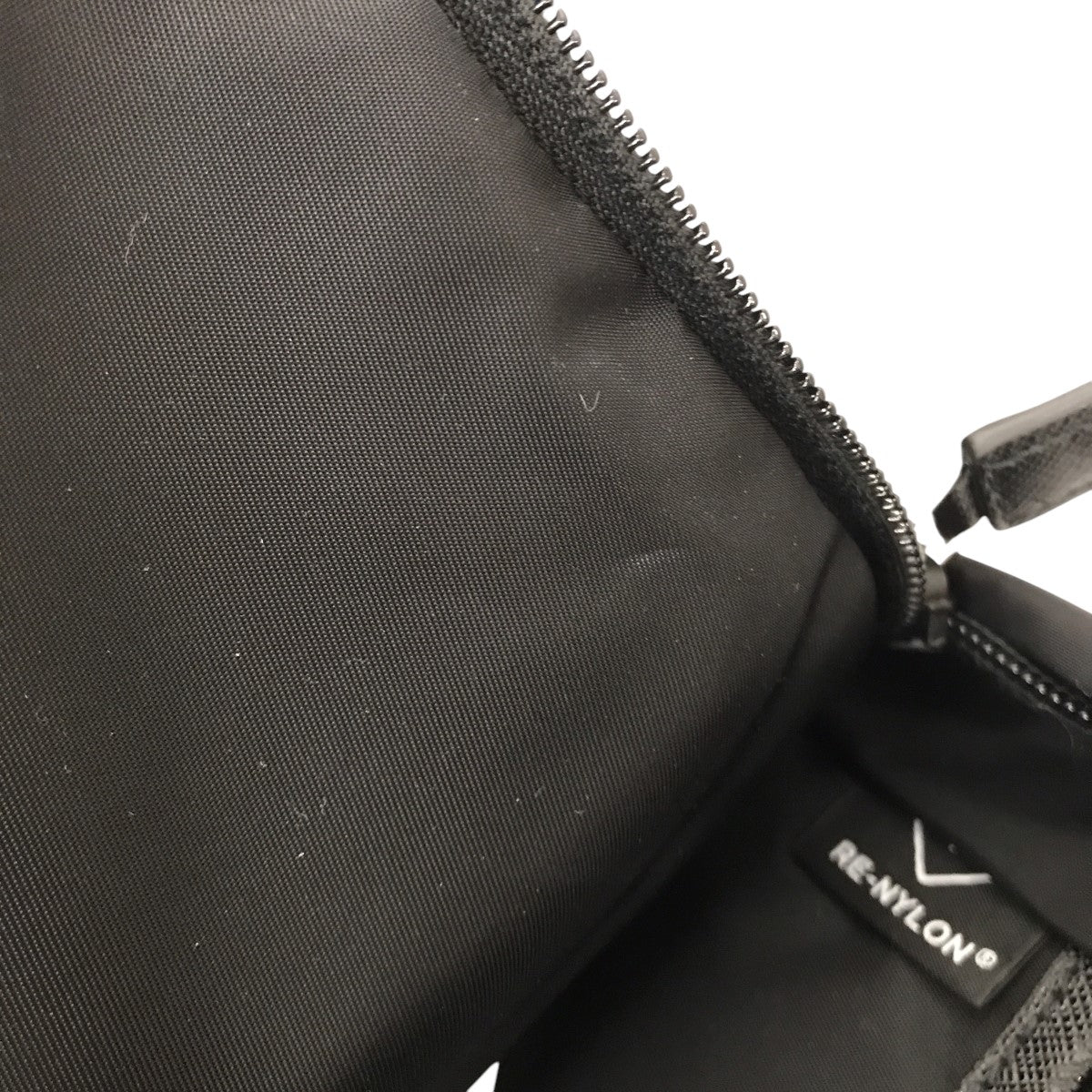 PRADA Re-Nylon xサフィアーノレザーワンショルダーバックパック2VZ105 古着・中古-7枚目のアイテム画像