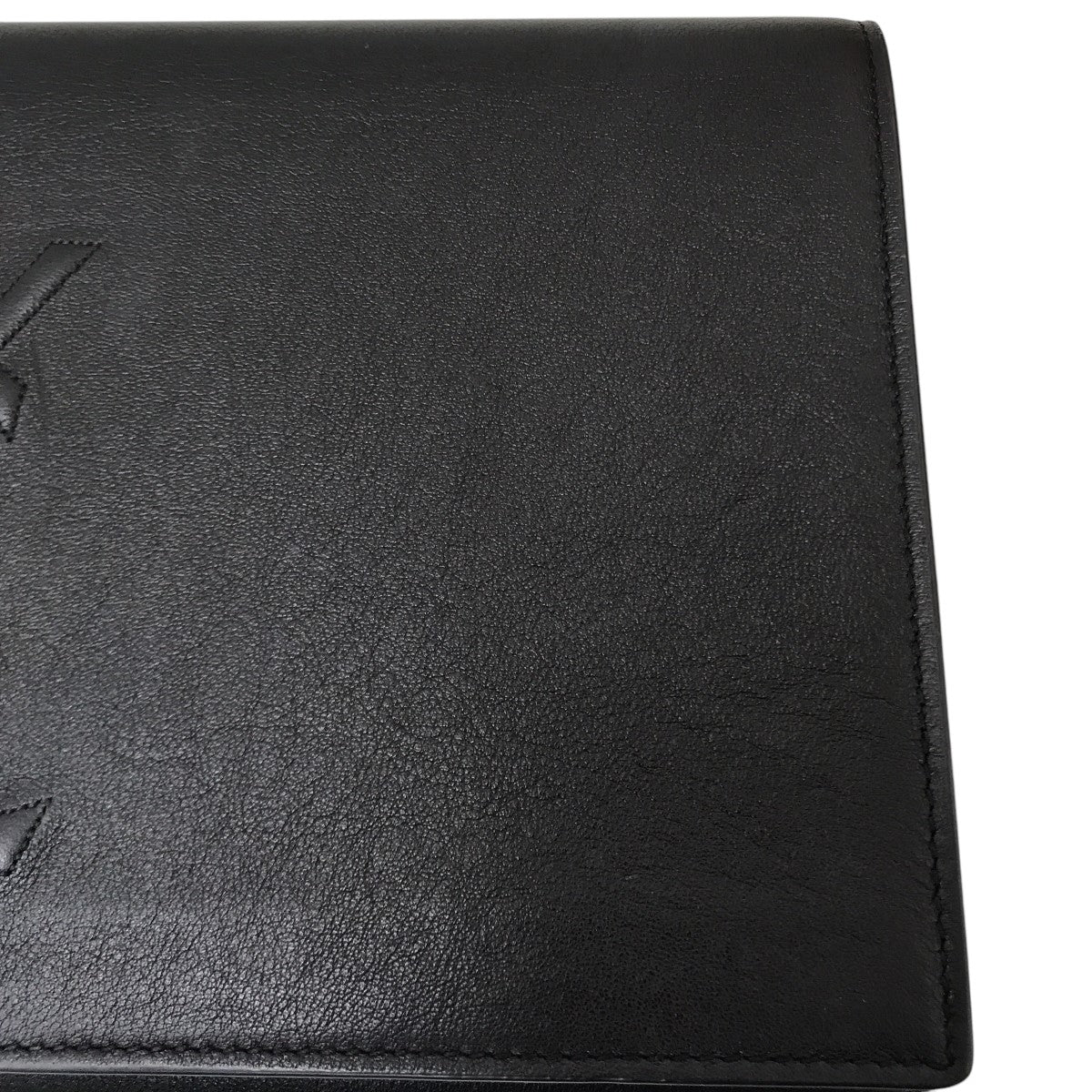 【未使用】Yves Saint Laurent クラッチバッグ YSLロゴ 美品 イヴサンローラン YSLロゴ ブラックレザー クラッチバッグ