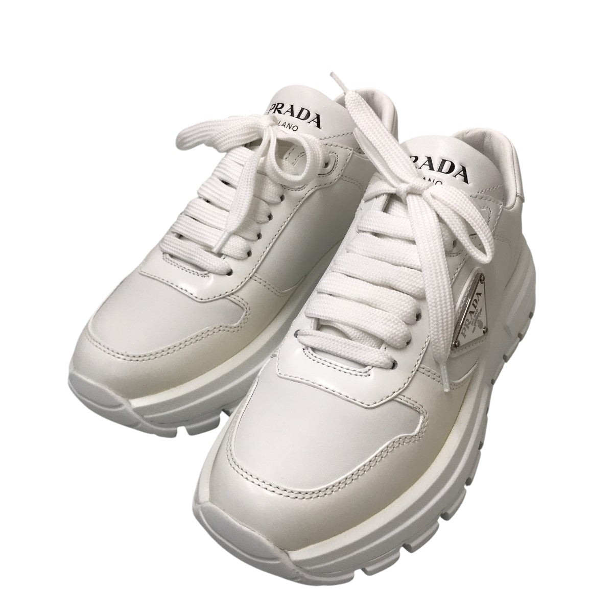 プラダ PRADA メンズ靴 スニーカー レザーローカット ホワイト系