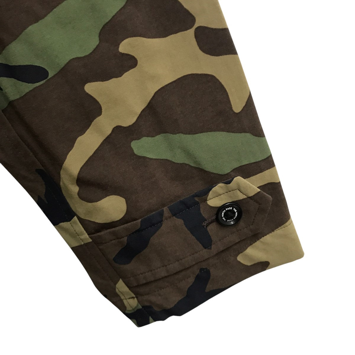 THE NORTH FACE(ザノースフェイス) AD HYVENT COATウッドランドカモ