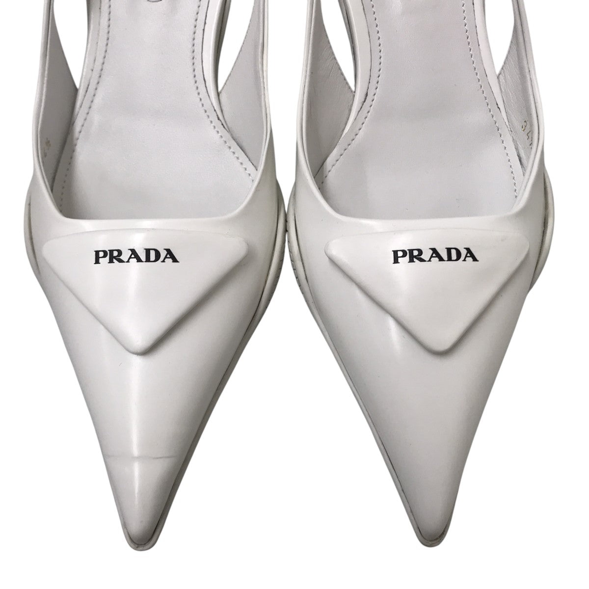 PRADA(プラダ) トライアングルストラップサンダルパンプス ホワイト 