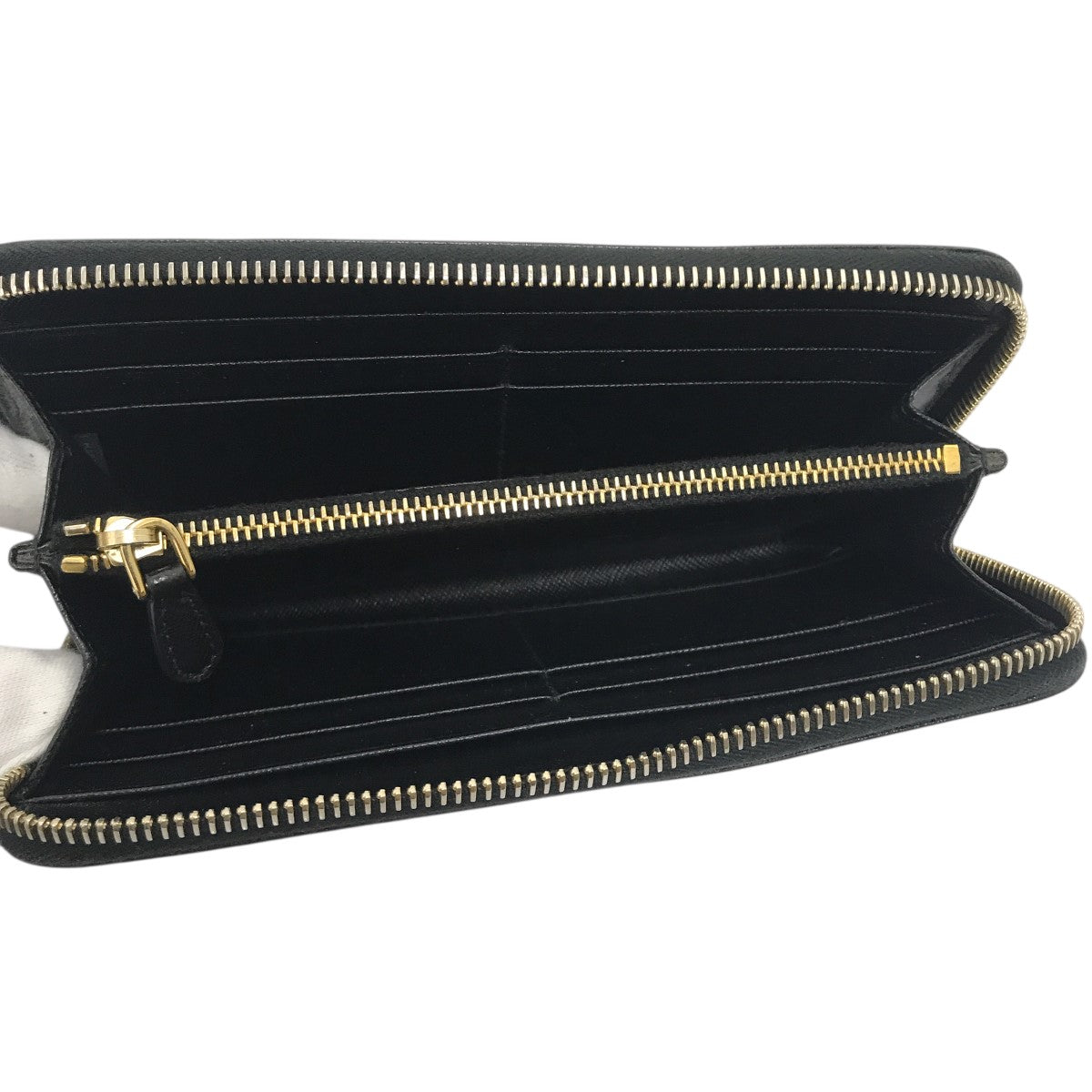 正規品 PRADA サフィアーノ ブラック  プラダ財布　中古品 PRADA(プラダ) サフィアーノ長財布1M0506 1M0506 ブラック
