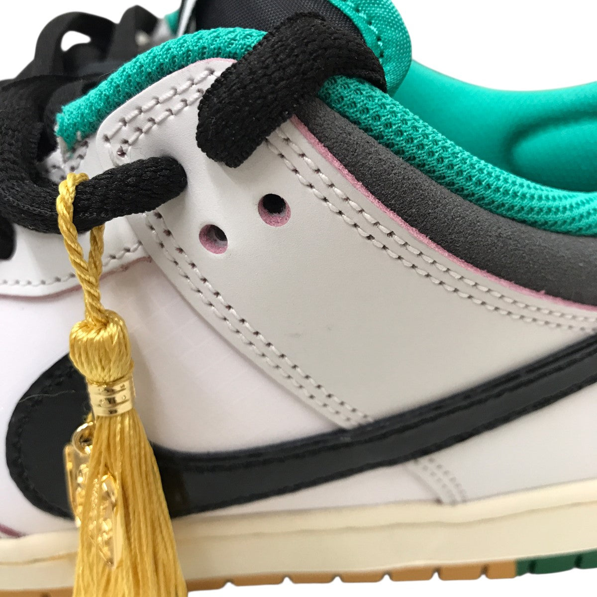 NIKE SB(ナイキSB) DUNK LOW PRO QS CSEFスニーカーHJ4132-100