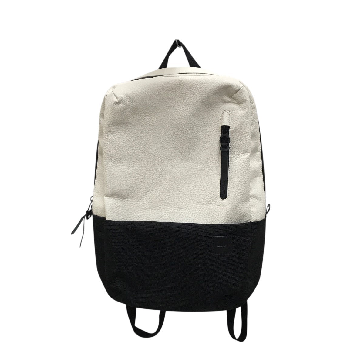 Incase Compass White Leather Backpackバックパック 古着・中古-1枚目のアイテム画像