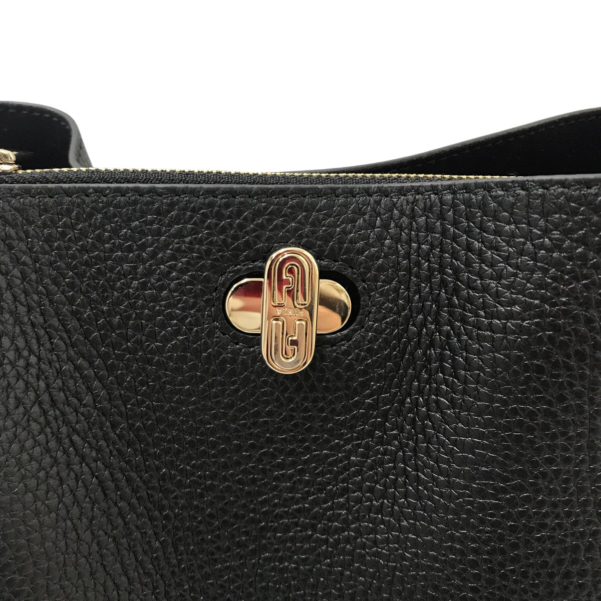 FURLA(フルラ) バケツ型ショルダーバッグ ブラック｜【公式