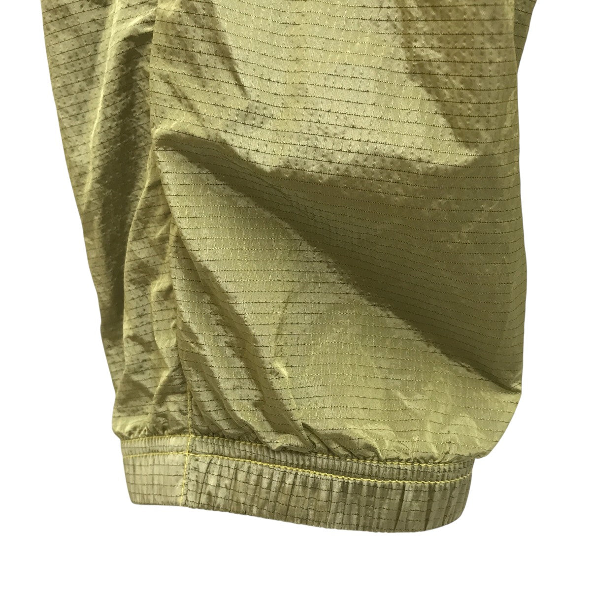 stone  ナイロン プルオーバー　カーキ 1621186000012.jpg