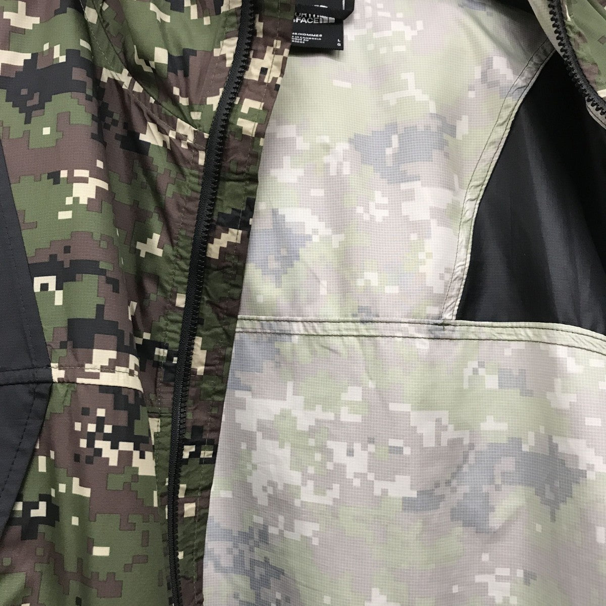 THE NORTH FACE 迷彩ジャケットNF0A3RYS NF0A3RYS カーキ サイズ L 