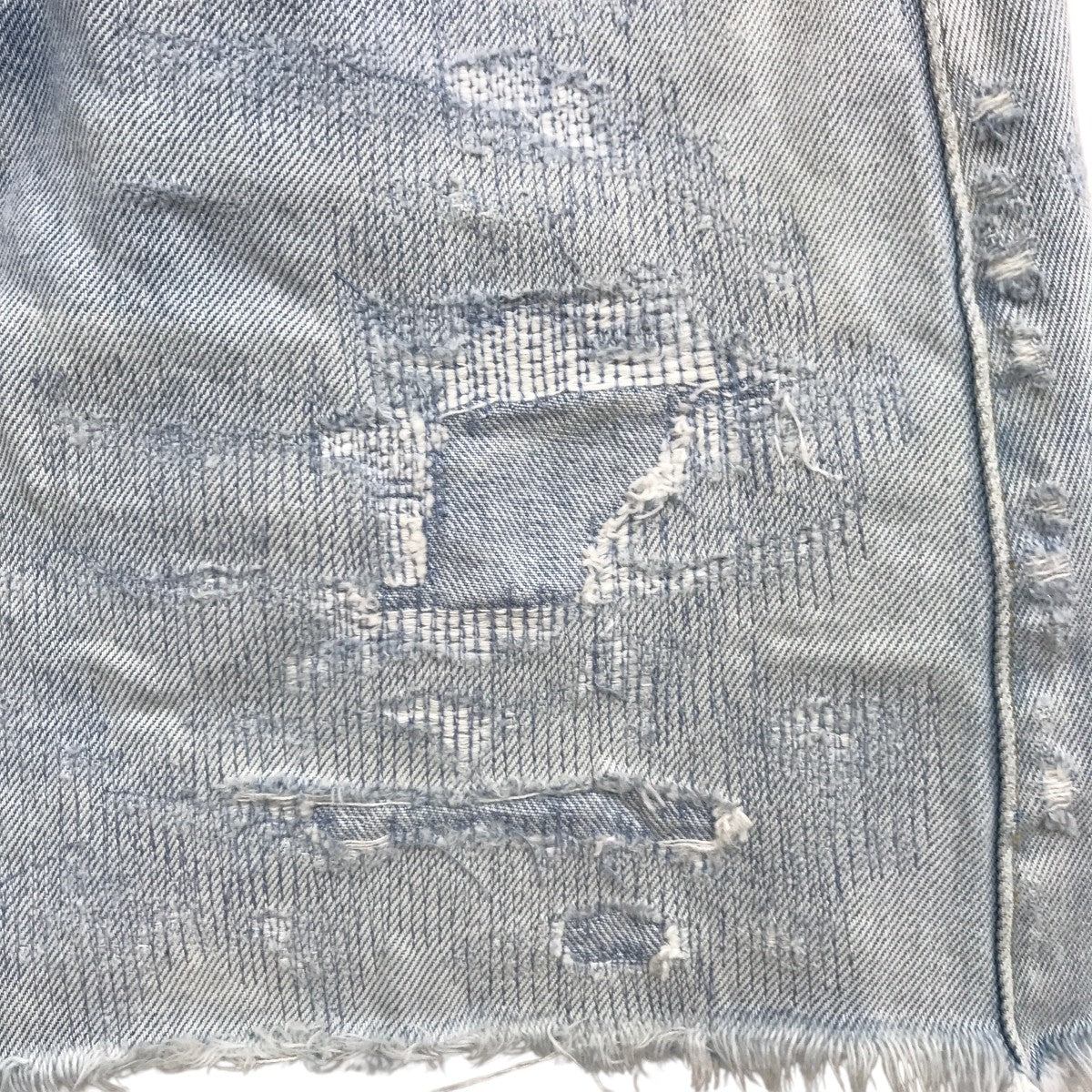 Saint Laurent Paris(サンローランパリ) Repaired Denim Mini