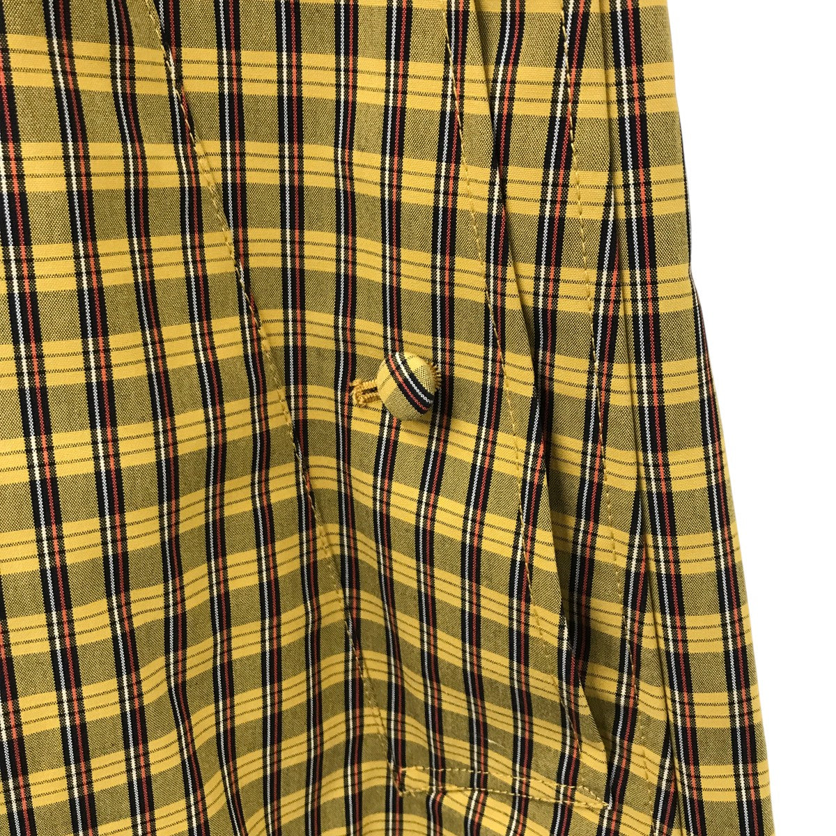 バーバリー　ブルゾン　ジャケット　ノバチェック　金ボタン　￼レディースM 黄色 クロップド リバーシブル チェック ジャケット (サンド