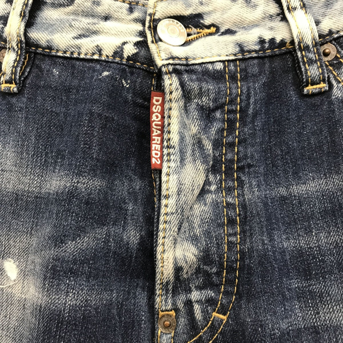 DSQUARED2(ディースクエアード) Ripped Wash Cool Guy Jeans