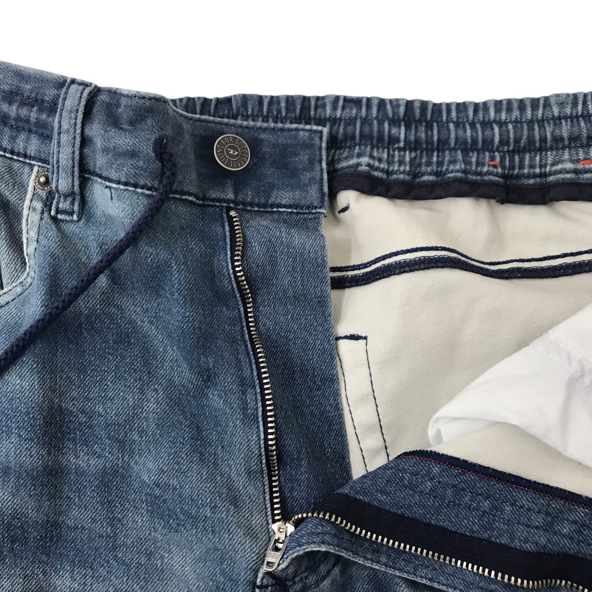 DIESEL(ディーゼル) ジョグジーンズデニムパンツA14847 068PC A14847