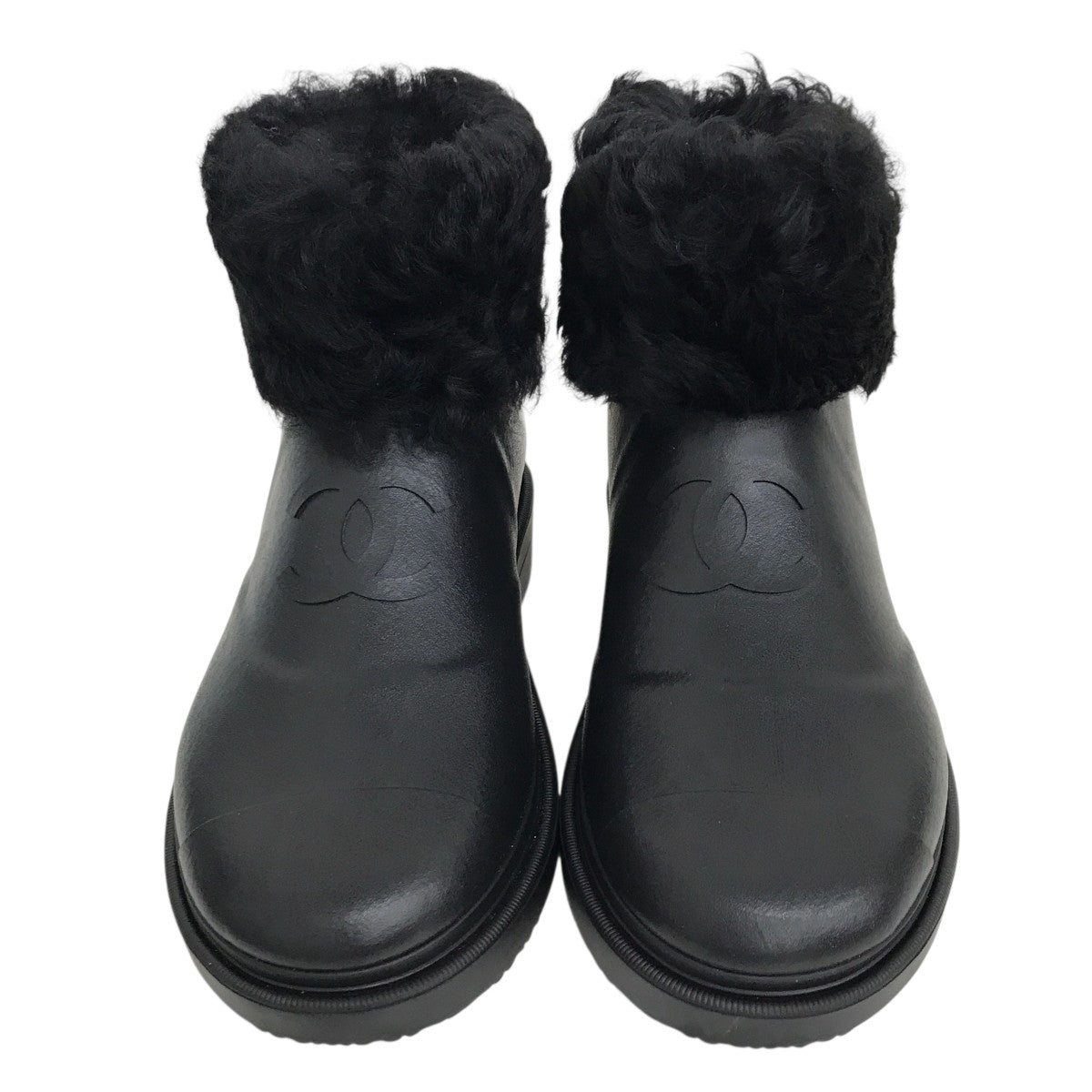 CHANEL ムートンブーツ ♡ CHANEL(シャネル) ショートムートンブーツG46098 G46098 ブラック