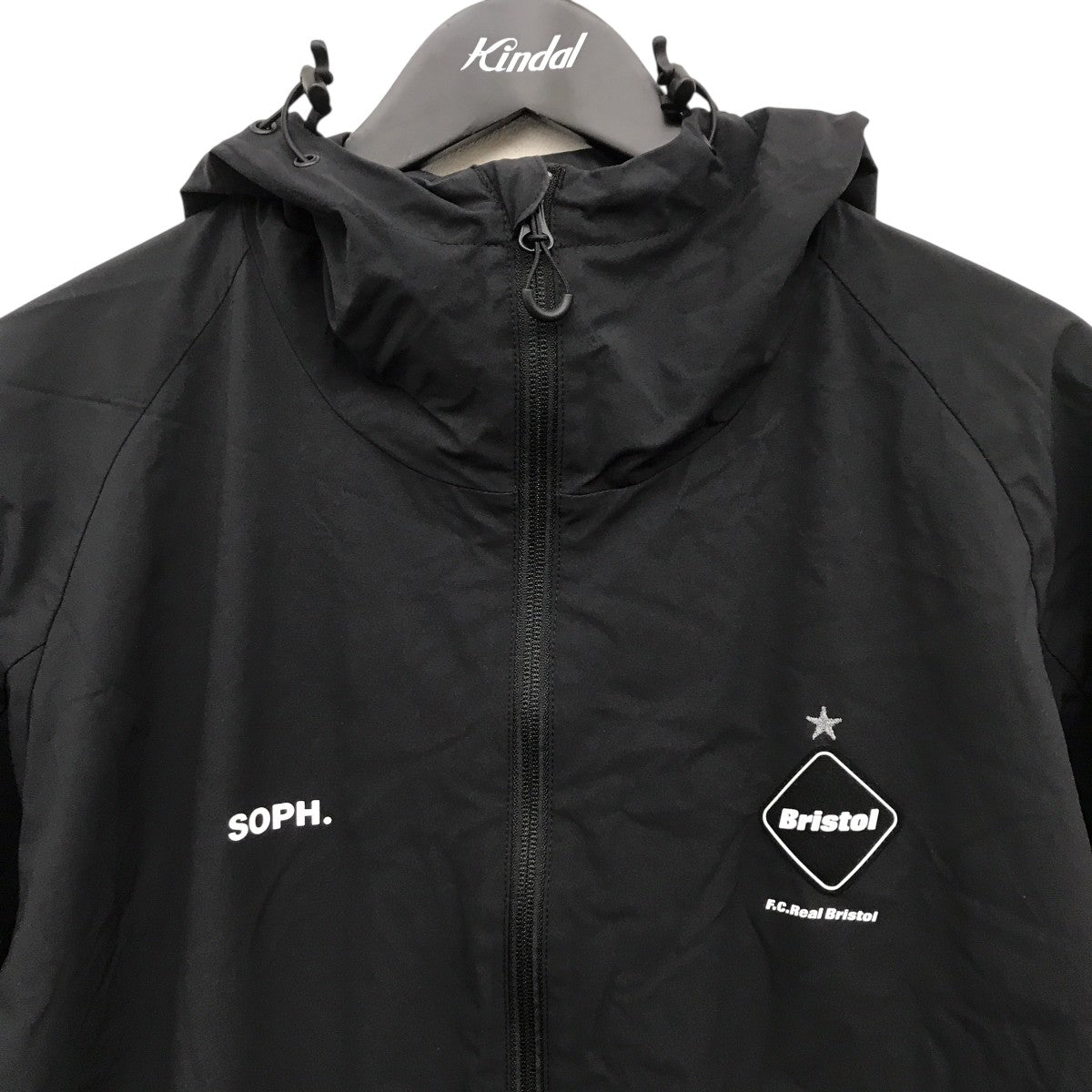 F．C．R．B．(エフシーアールビー) BIG LOGO WARM UP JACKETマウンテン