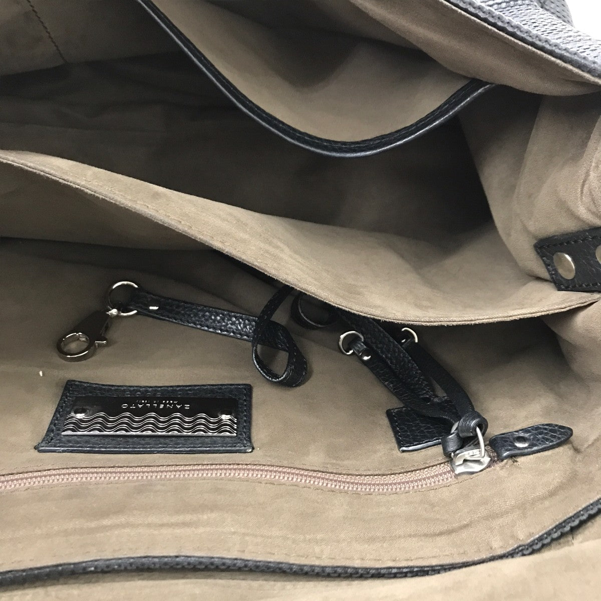 ポスティーナ2WAYバッグ