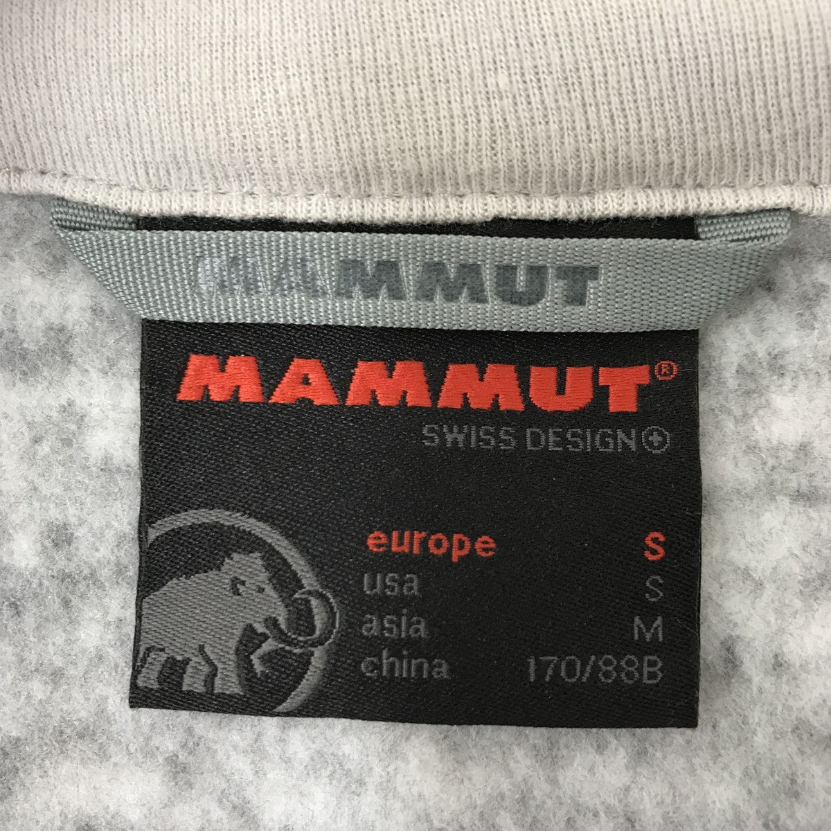 フリースジャケット