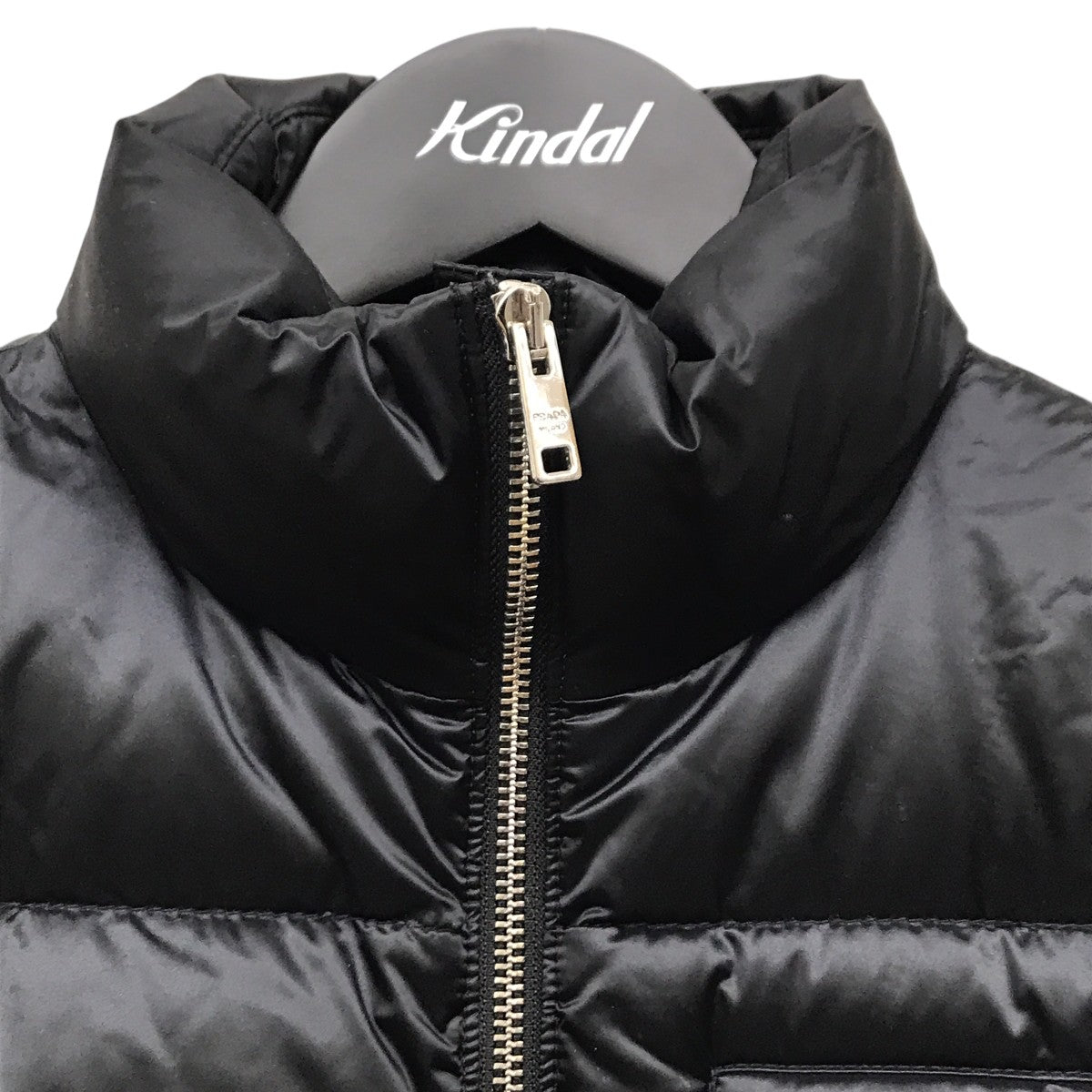 PRADA(プラダ) トライアングルロゴダウンベスト290546 290546 ブラック