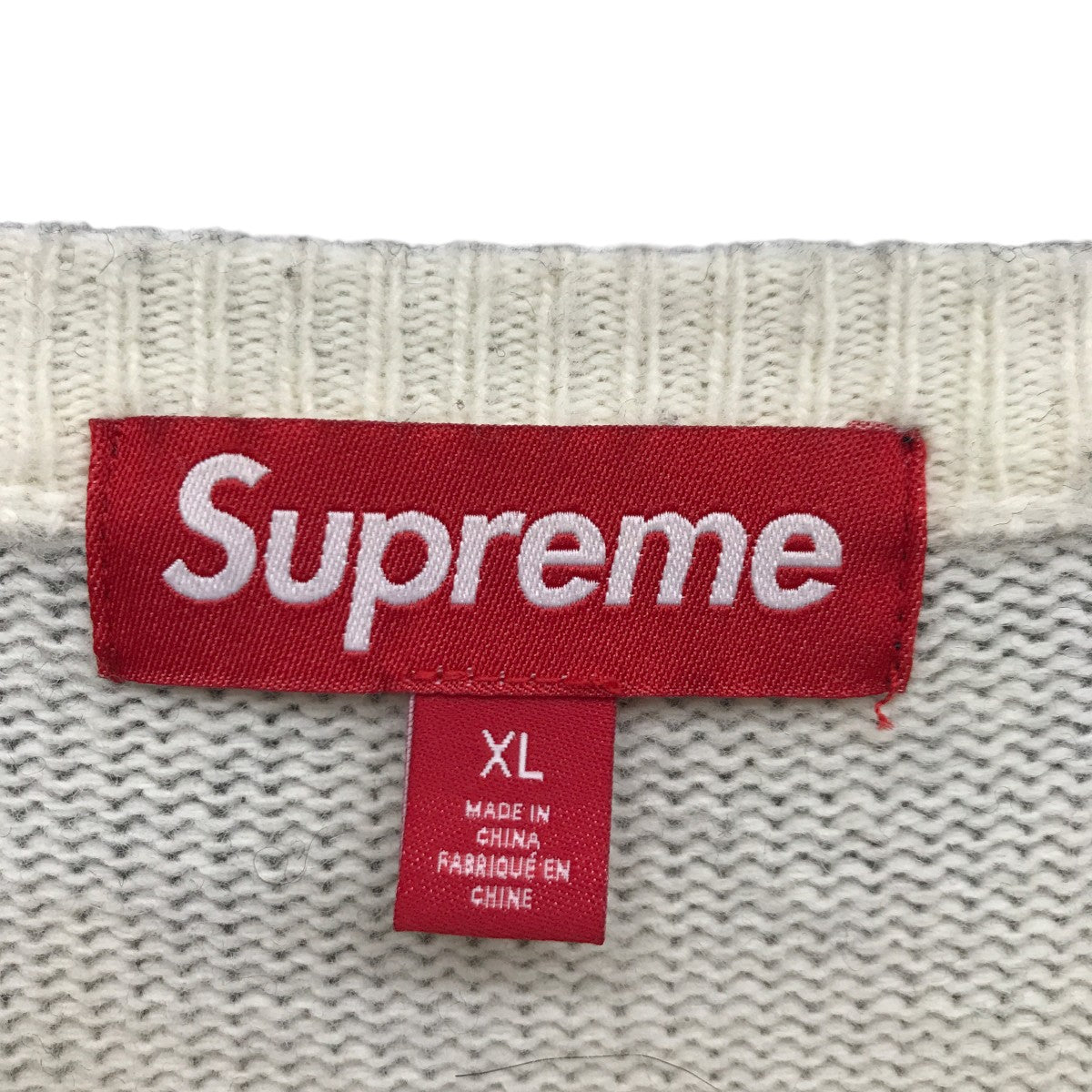 23AWBlurred Logo Sweaterセーター