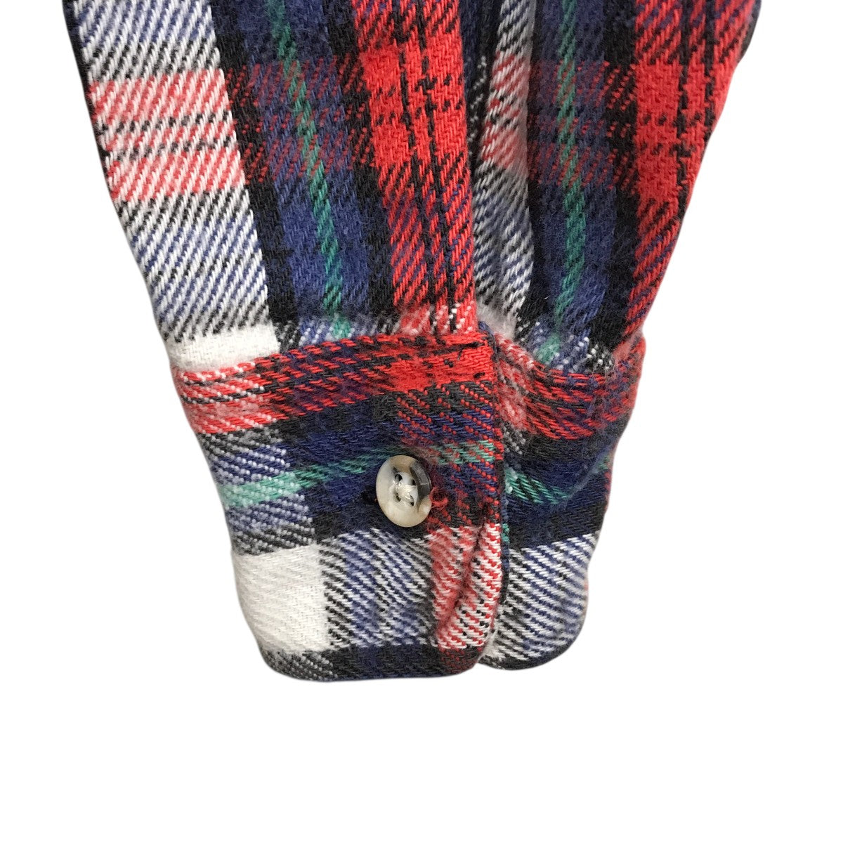 チェックシャツ