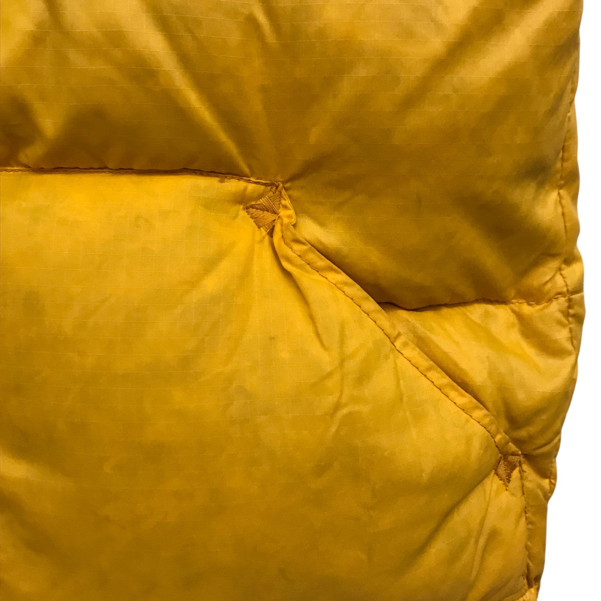 THE NORTH FACE(ザノースフェイス) 茶タグダウンベスト イエロー