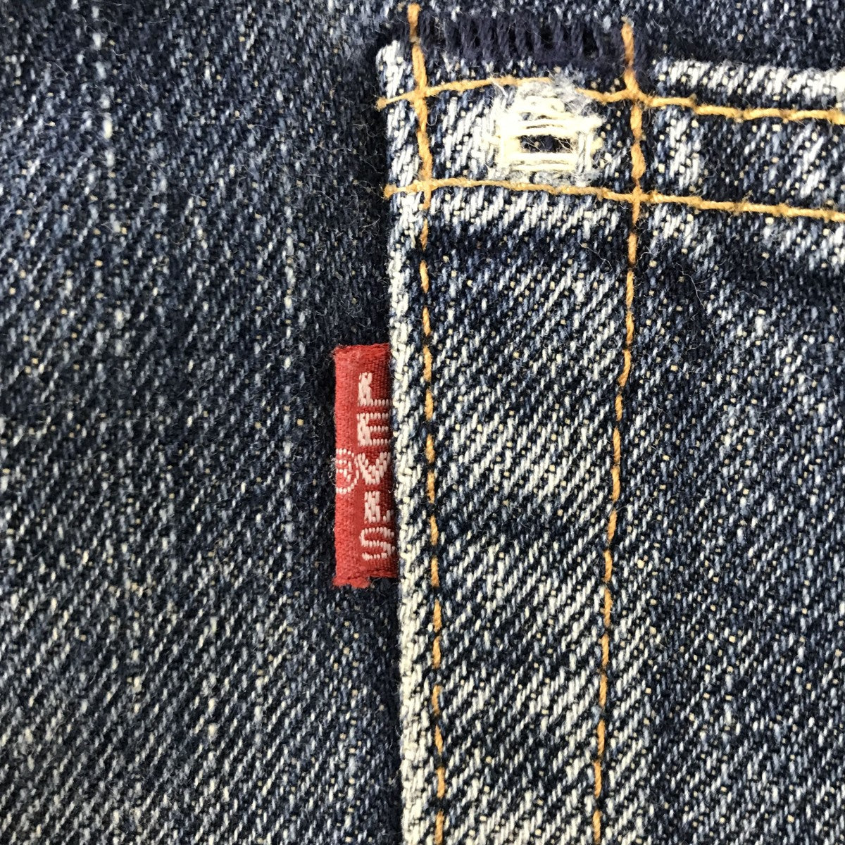 LEVI’S Big E 赤耳 ジッパーフライ ボタン裏J22 日本製デニムパンツ 古着・中古-7枚目のアイテム画像