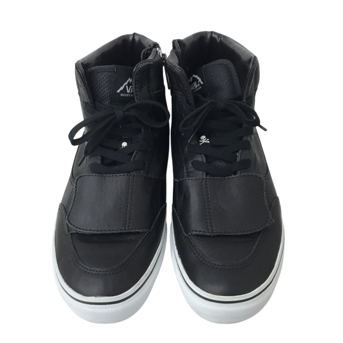 ×MASTERMINDスニーカー570412-0001