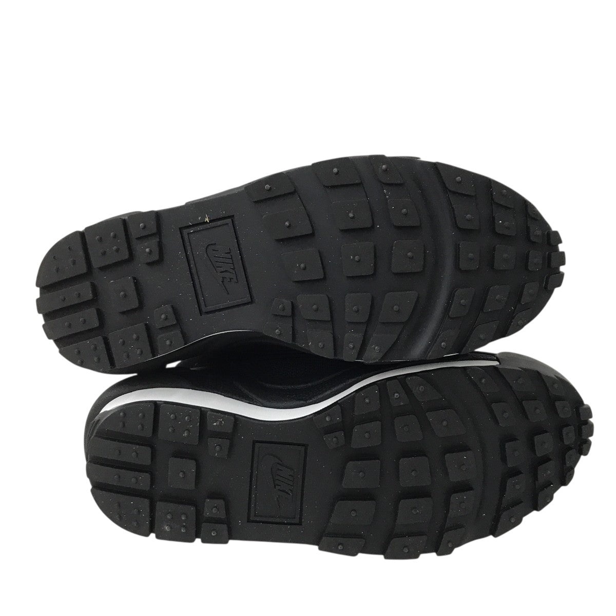 MagmascapeスニーカーFN0563-001