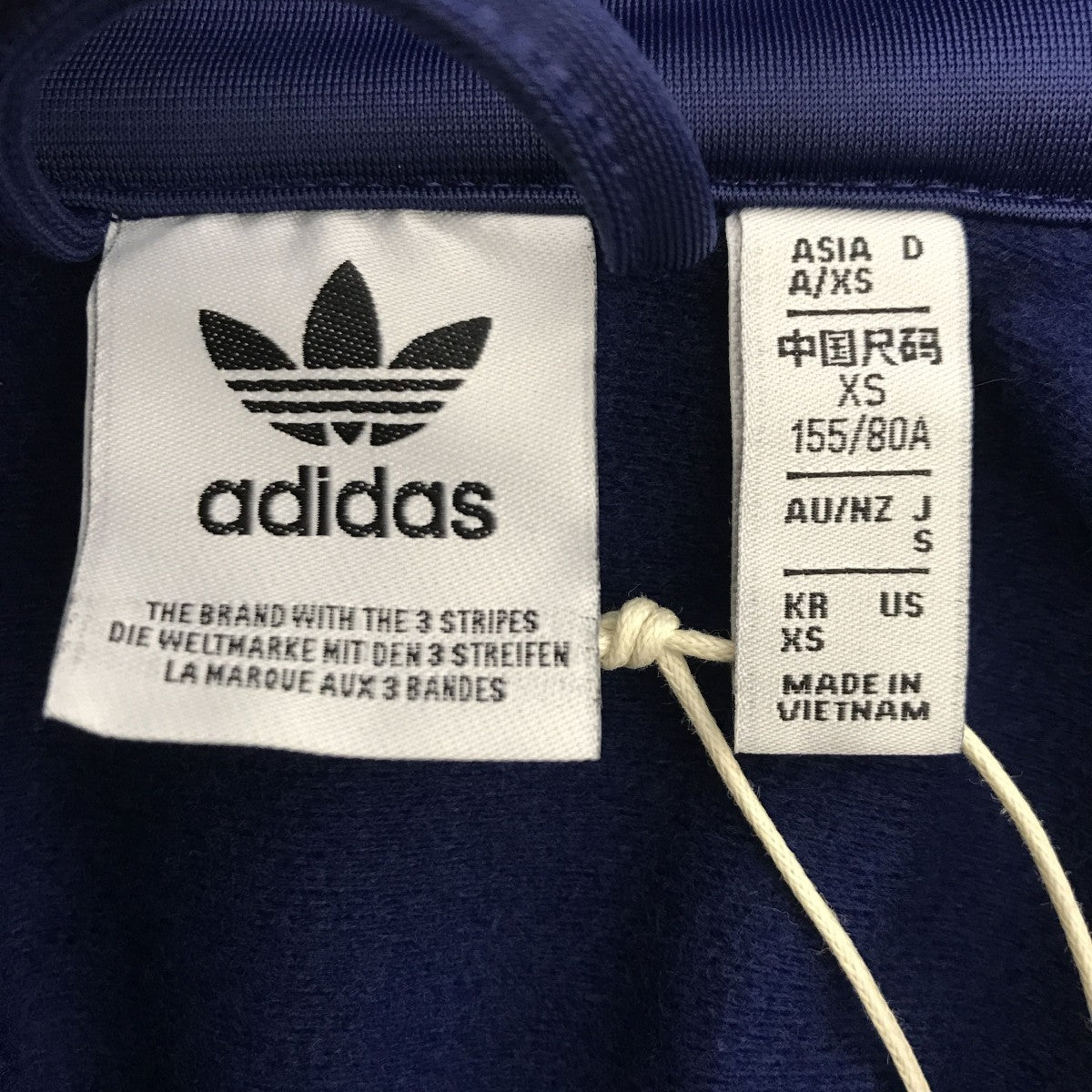 adidas トラックジャケットIY2191 古着・中古-3枚目のアイテム画像