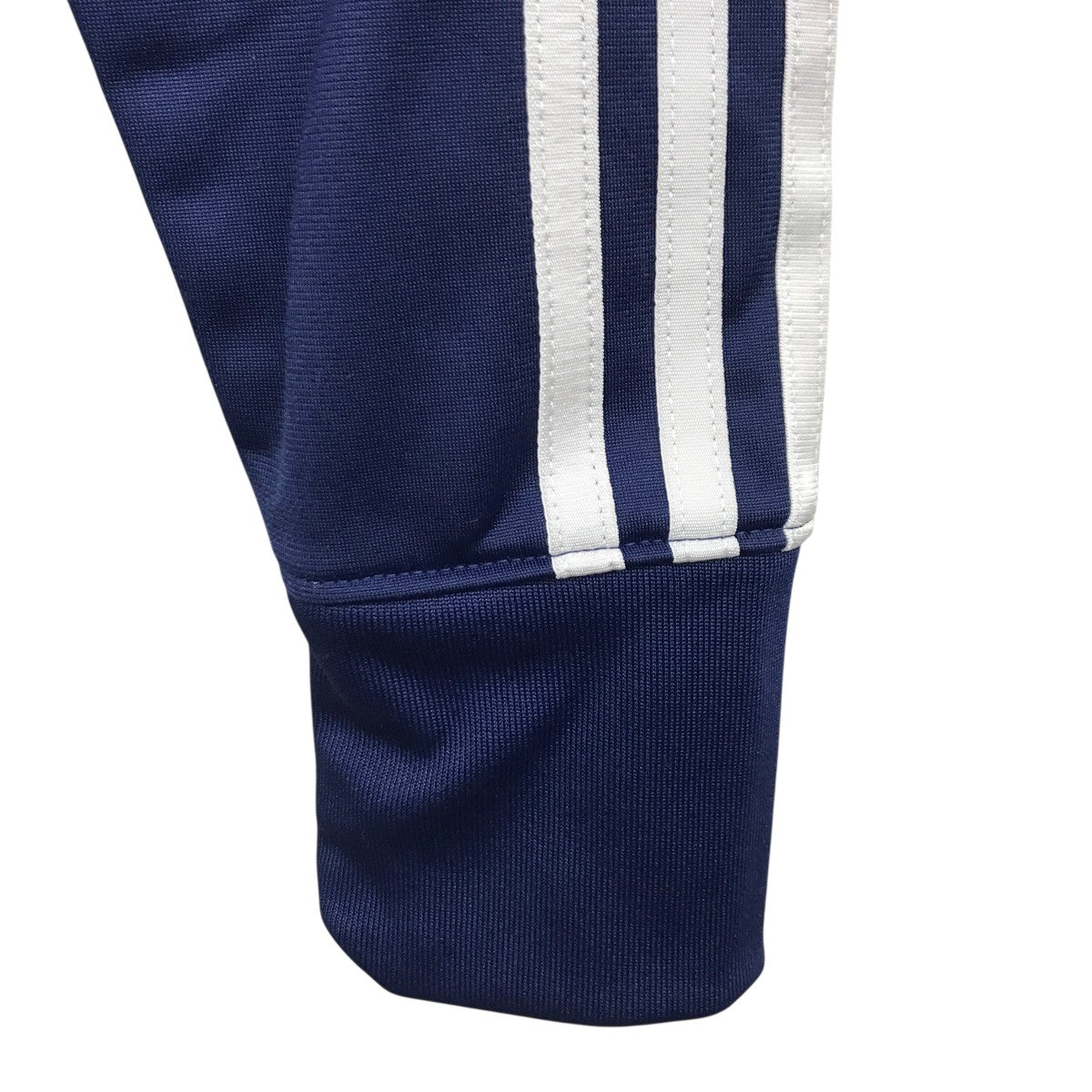 adidas トラックジャケットIY2191 古着・中古-7枚目のアイテム画像