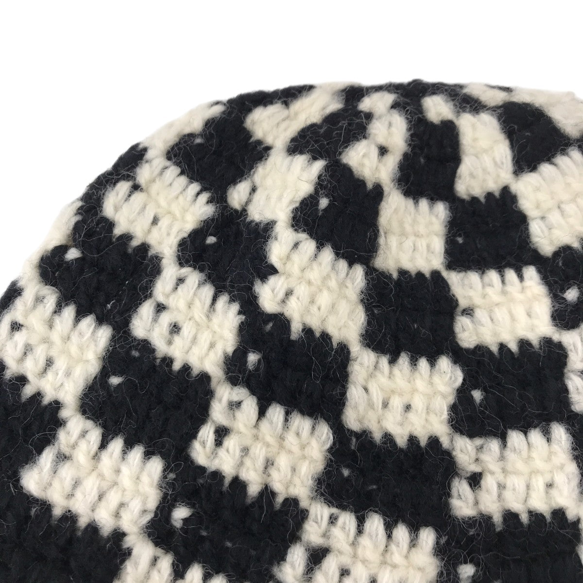 CHECKERED HAND KNIT BUCKET HATハット