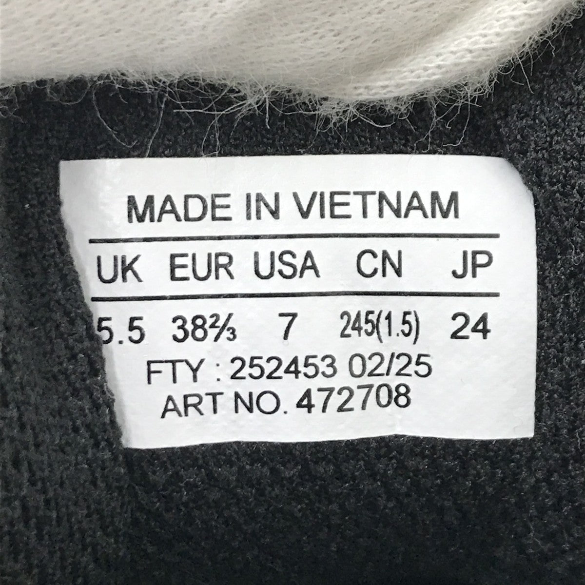 XA PRO 3D V9 GORE-TEXスニーカー472708