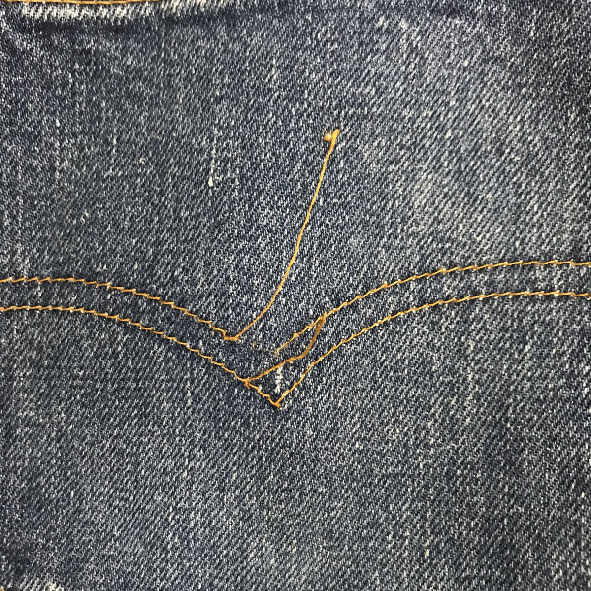 LEVI’S 501XX BIGE 裏555 110周年 バレンシア製デニムパンツ 古着・中古-9枚目のアイテム画像