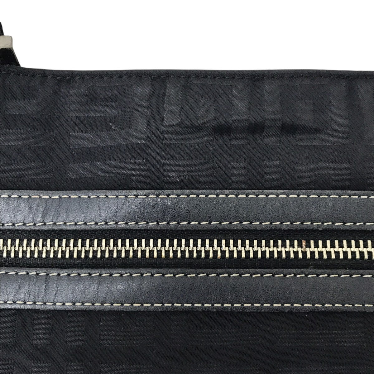 GIVENCHY(ジバンシィ) ショルダーバッグS10054 S10054 ブラック