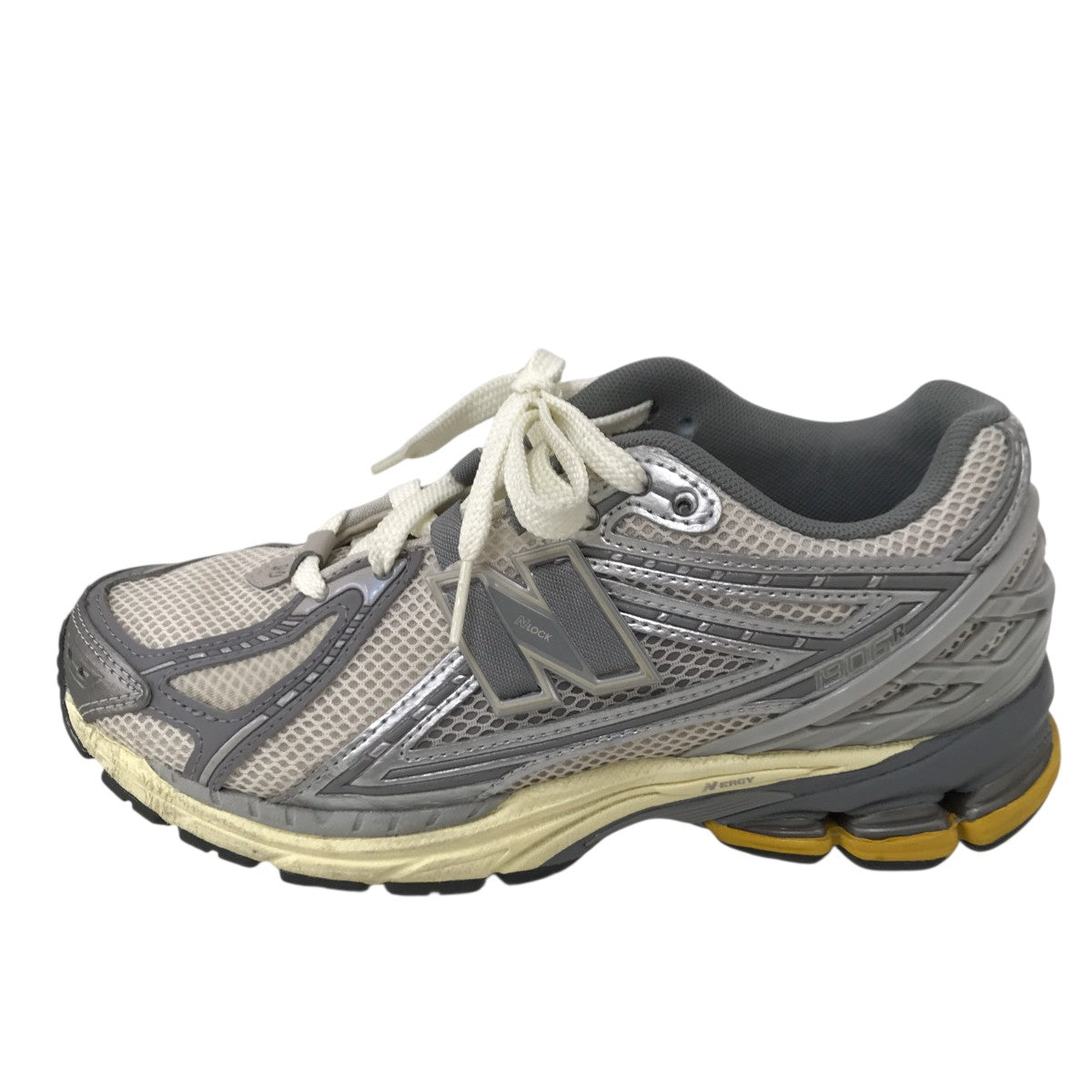 スニーカーM1906RRD