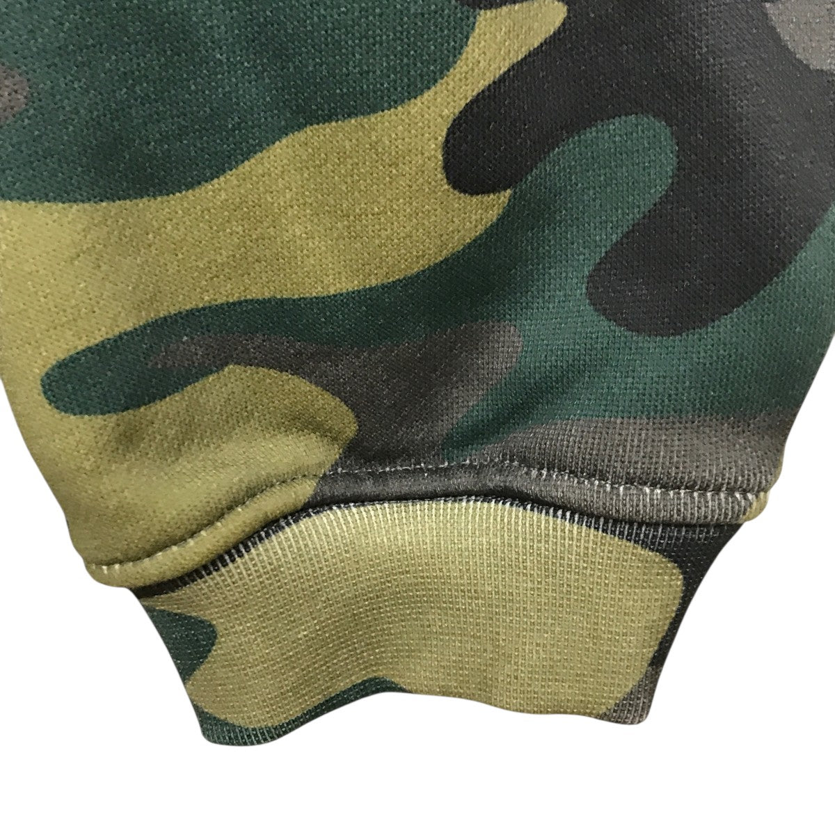 IDA sply(アイディーエー サプライ) カモフラージュ柄ジップパーカー