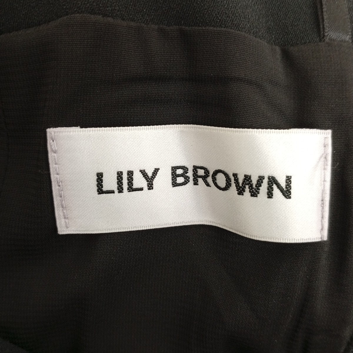 Lily Brown オーガンザフリルセットロンパースオールインワンLWFO241114 古着・中古-3枚目のアイテム画像