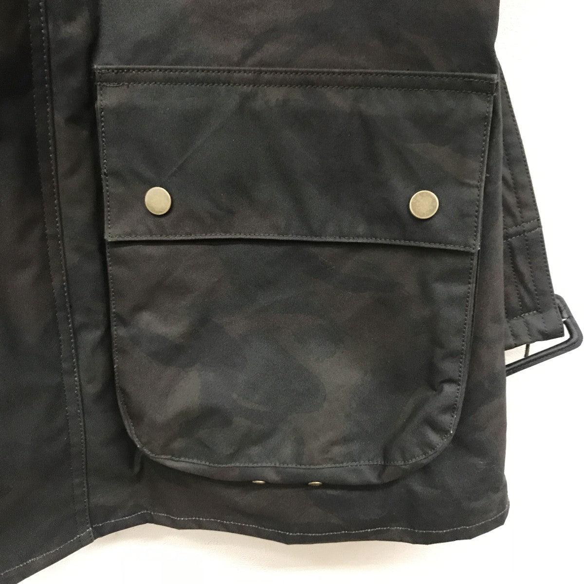 AUBERGE FALKLAND CAMOジャケット 古着・中古-8枚目のアイテム画像