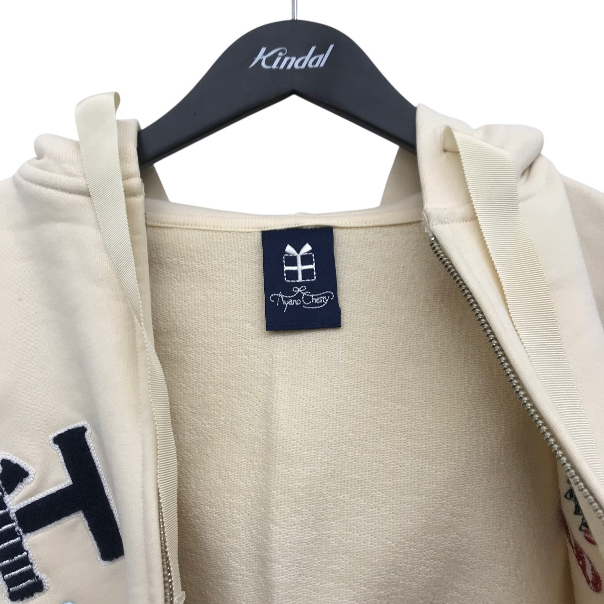 綾野製作所(AYANO)×CHESTY クリスマスファミリージップパーカー24N601. 古着・中古-7枚目のアイテム画像