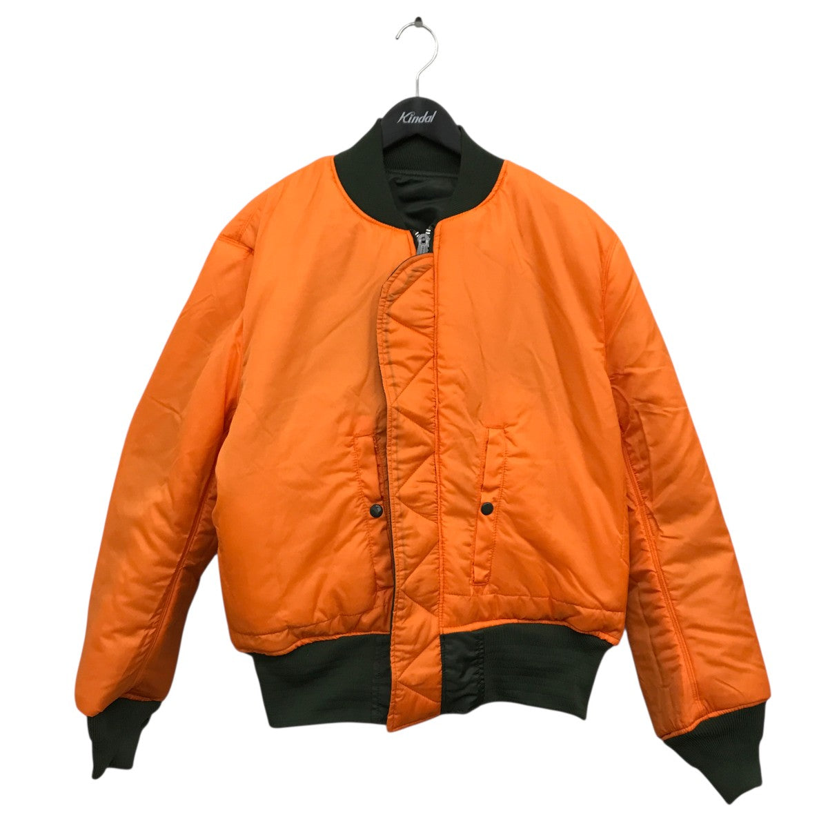 MA-1ジャケット