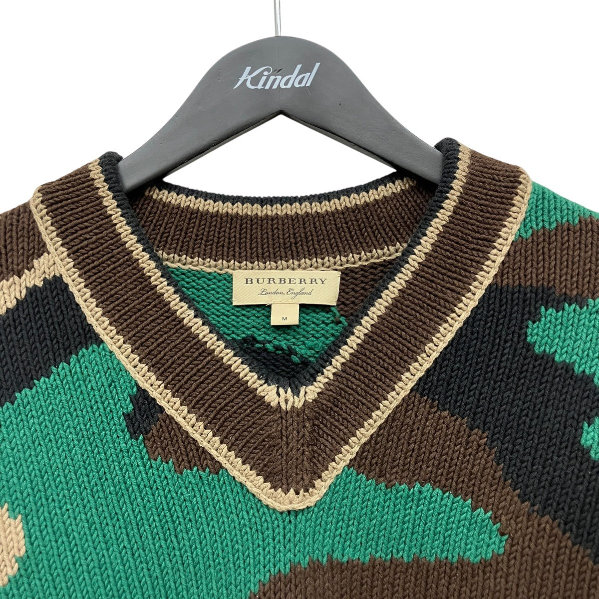 BURBERRY カモフラージュ柄Vネックニット8003566 古着・中古-5枚目のアイテム画像