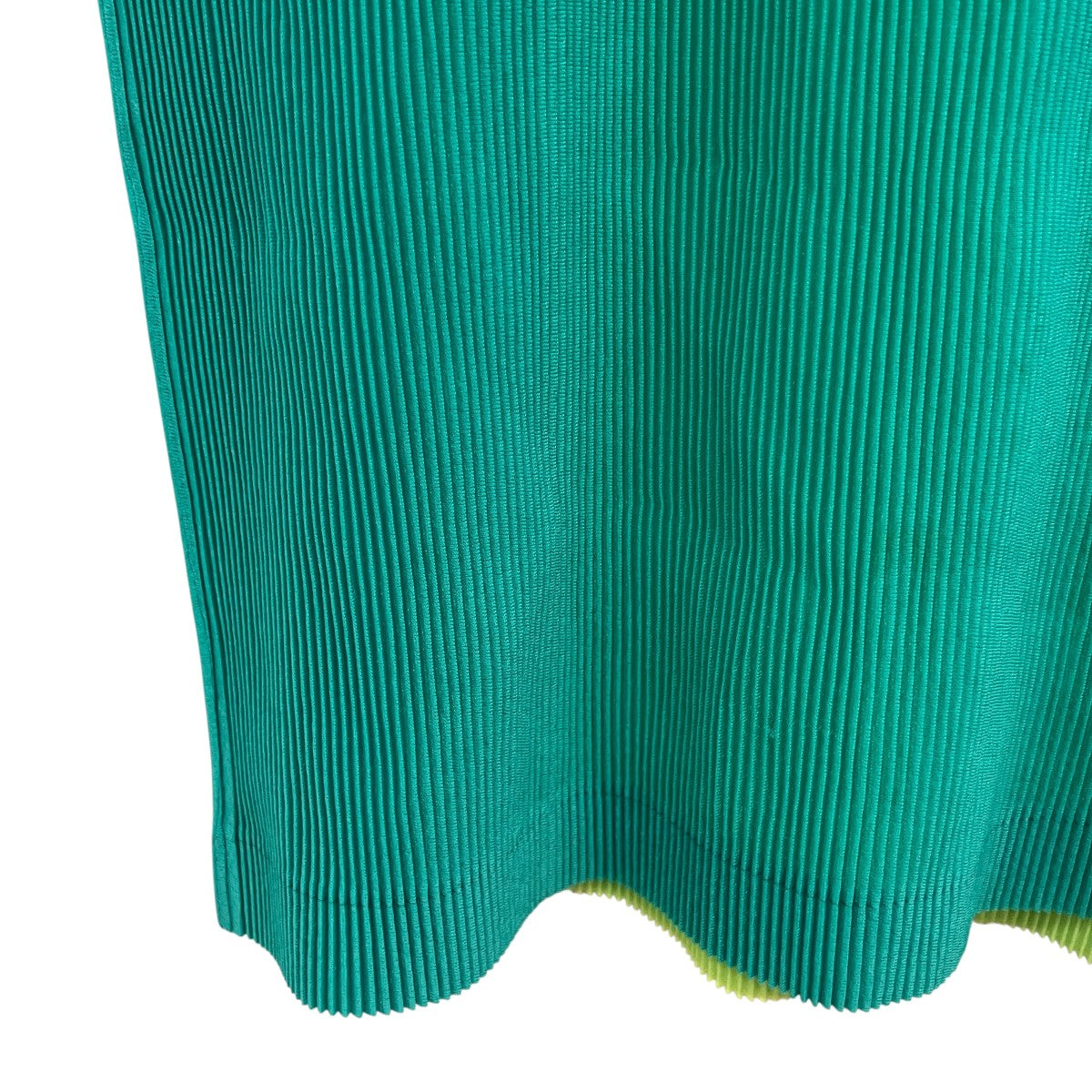 PLEATS PLEASE(プリーツプリーズ) ノースリーブTシャツPP61FK303