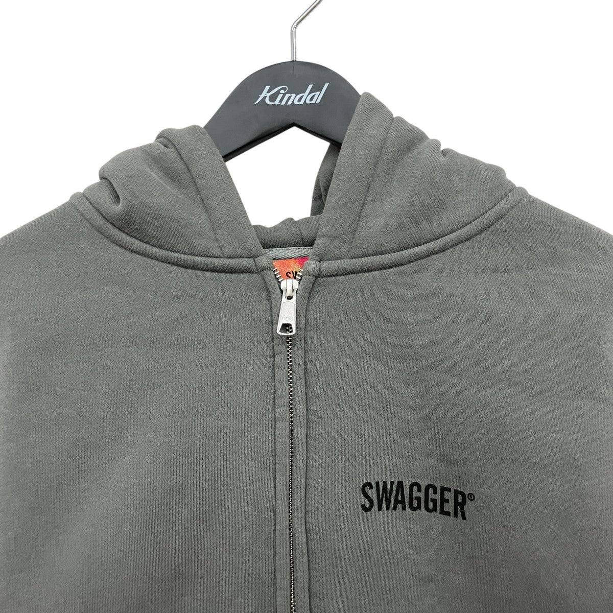 BACK LOGO HOODIEジップパーカーSWG24-HO04